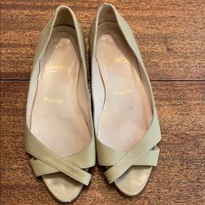 Louboutin peep toe size 37 shoe